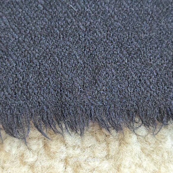 Lightweight Cashmere Woven Scarf BLACK Diamond Weave - Picture 5 of 13